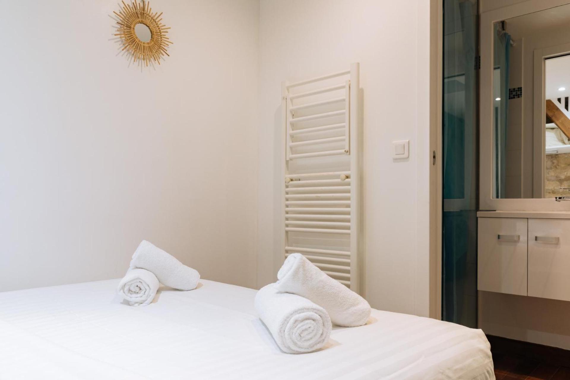 Modern 1 Bedroom Apartment Near Eiffel Tower Paris Exterior photo